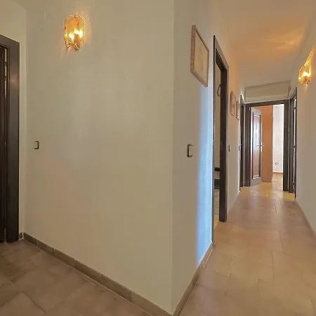 Amplio Piso Para 6 Personas * Cambrils