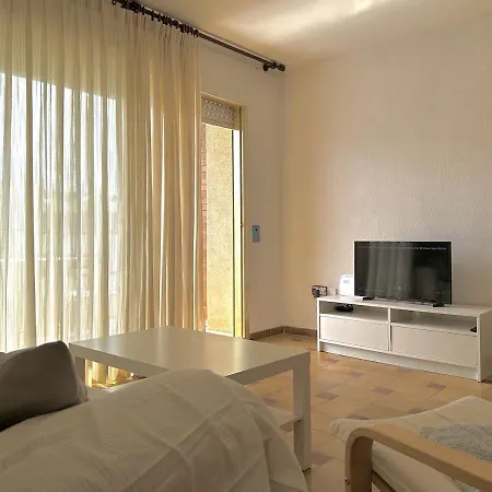 Amplio Piso Para 6 Personas * Cambrils
